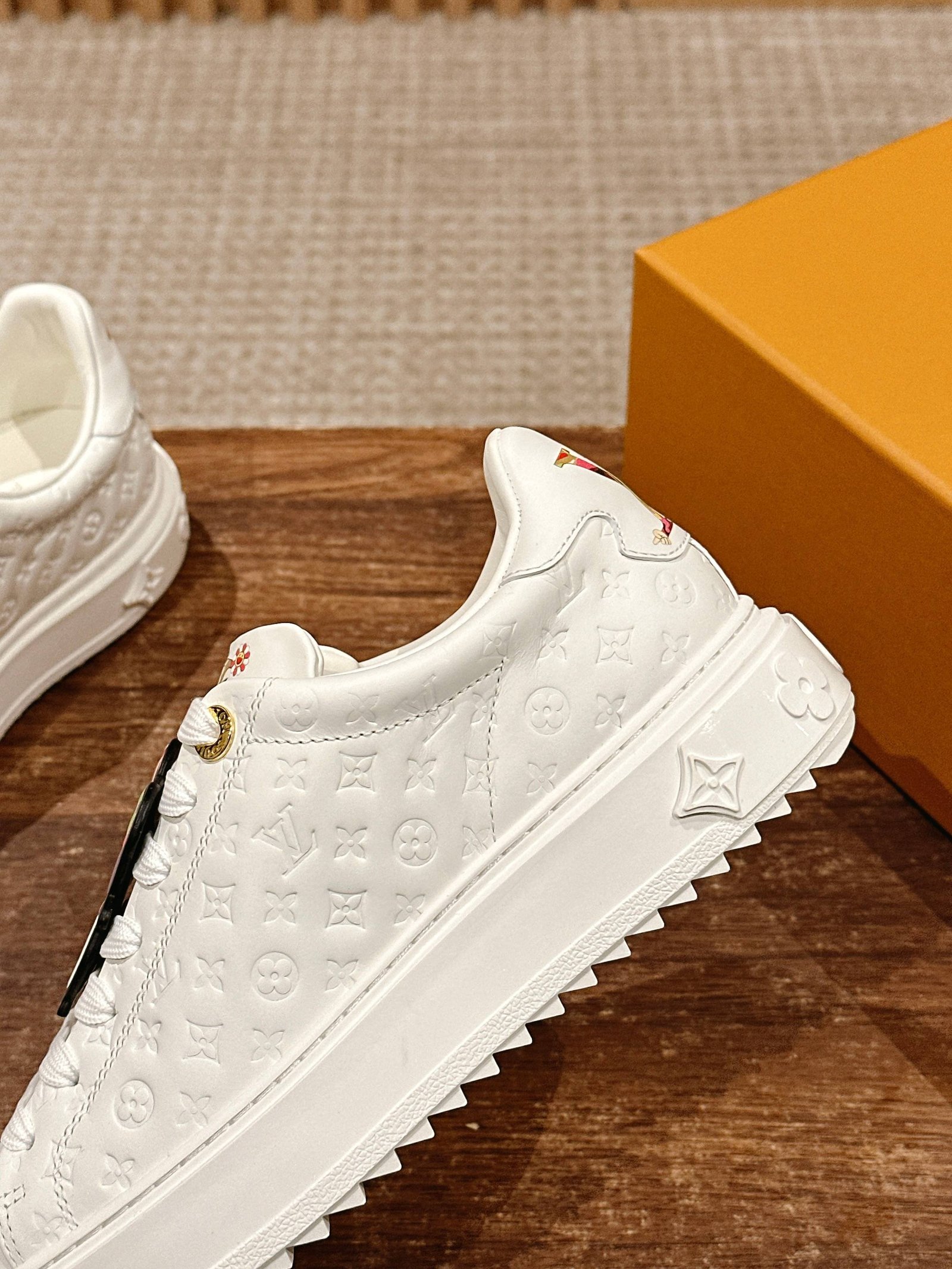 a1739854210965_3836-2