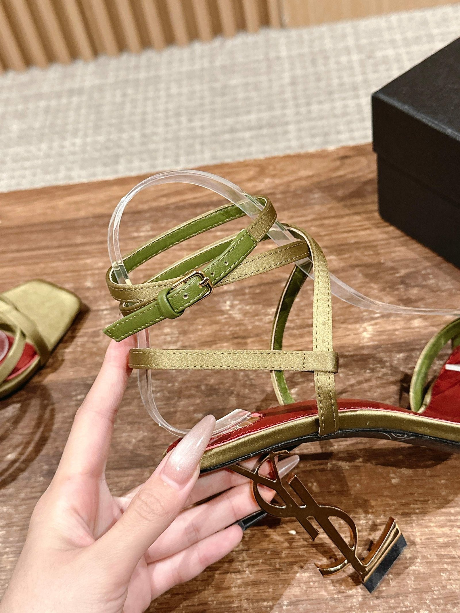 a1740744943375_7827-1