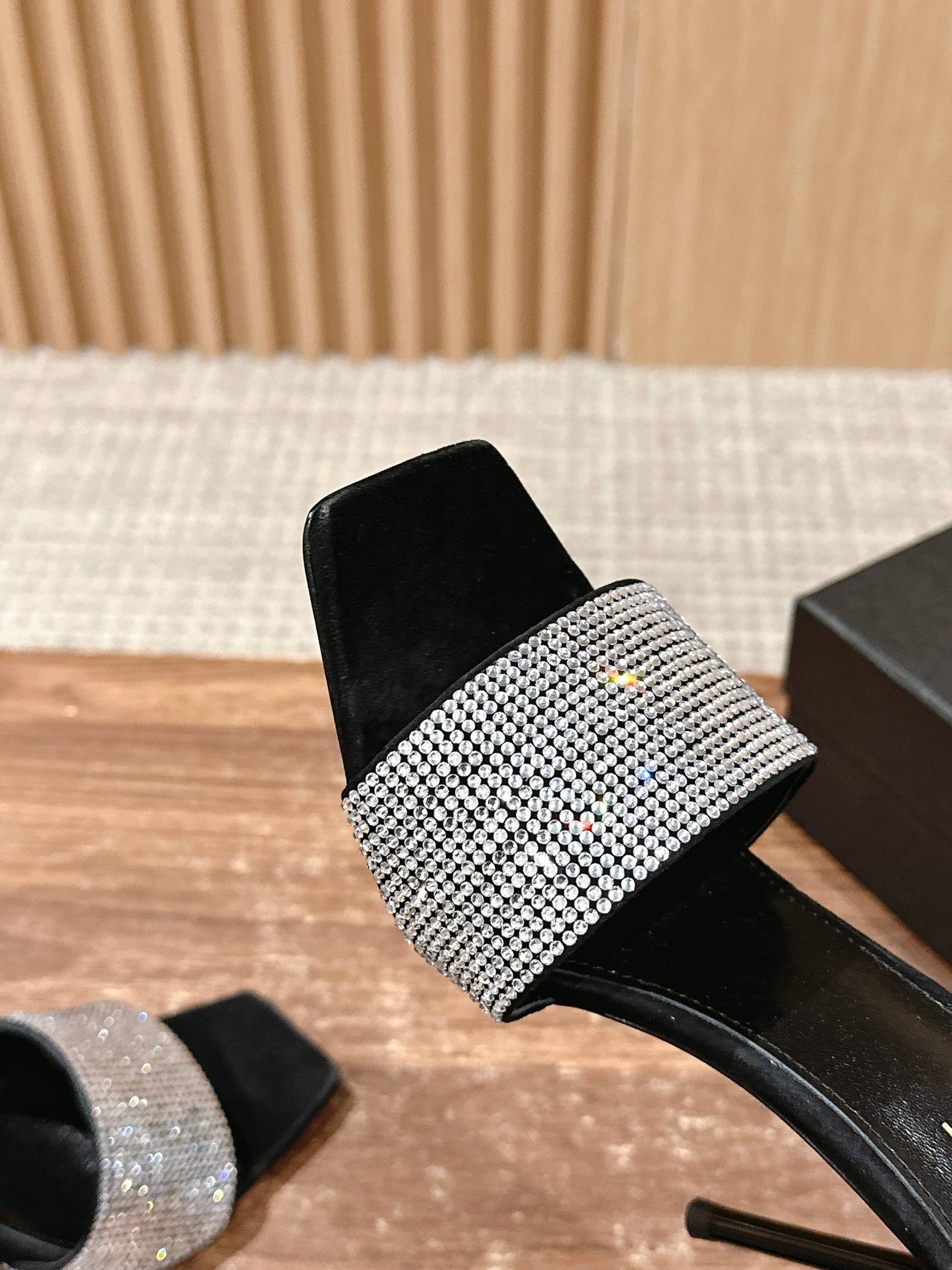 a1740745119675_0121-1 a1740745119675_0121-1