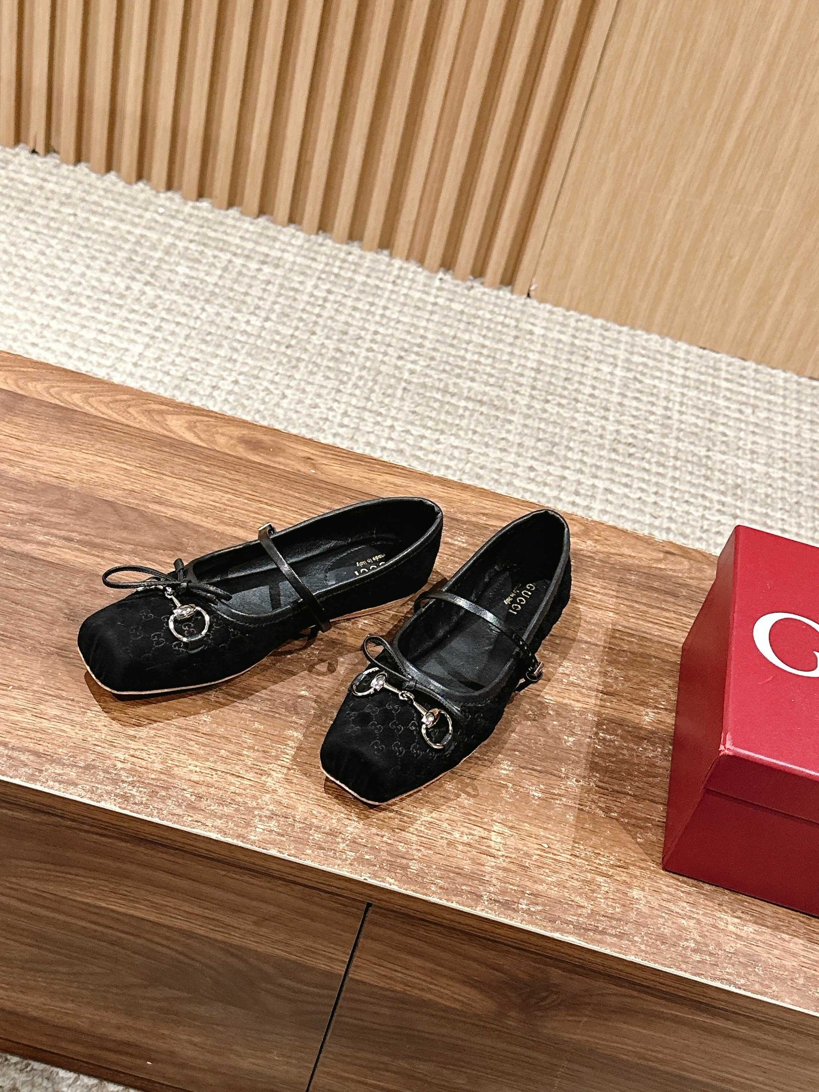 a1740903482544_8501-1