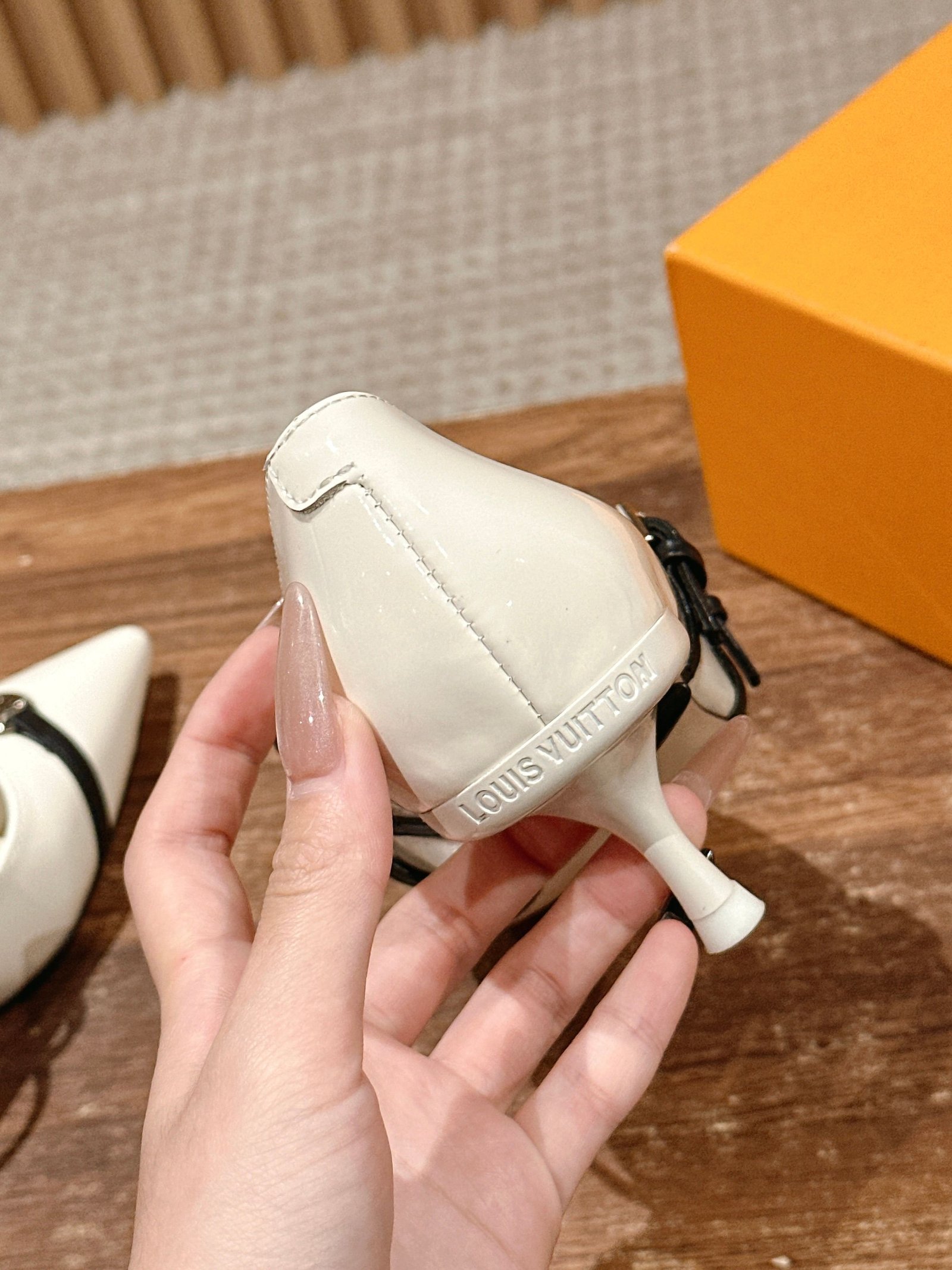 a1741095930004_6061-2