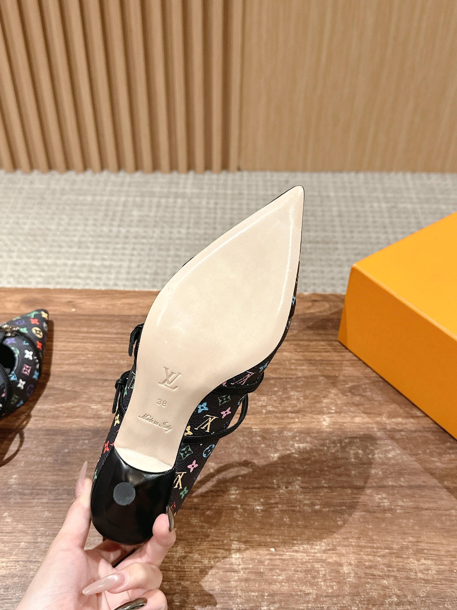 a1741095967725_6060-2