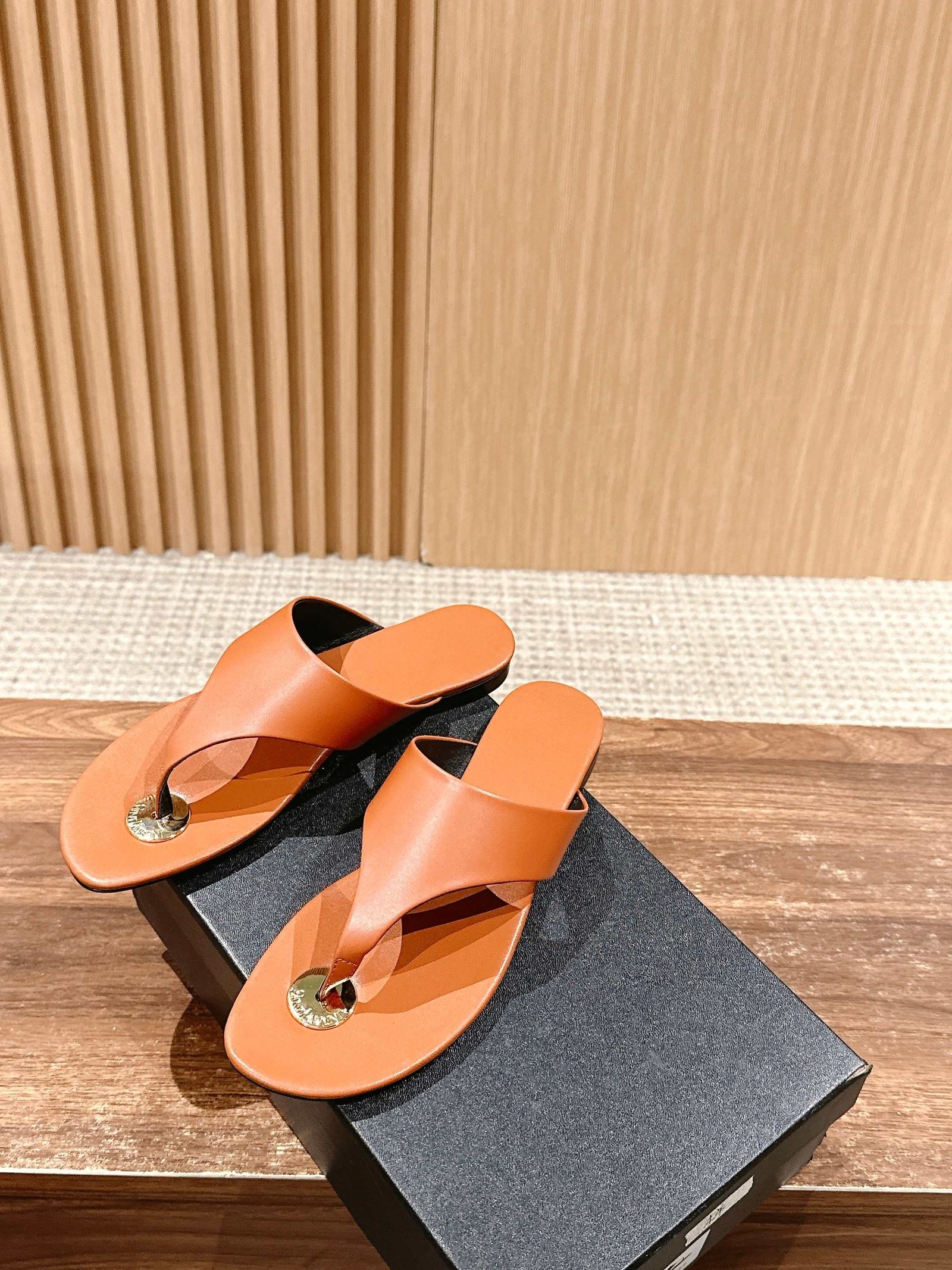 a1743230963261_0004-1