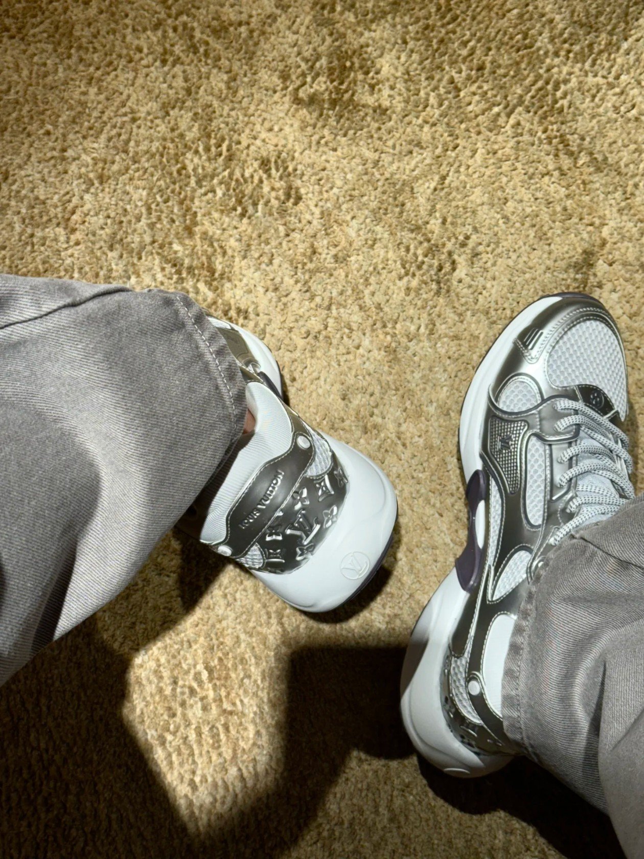 a1743946069983_6521-2