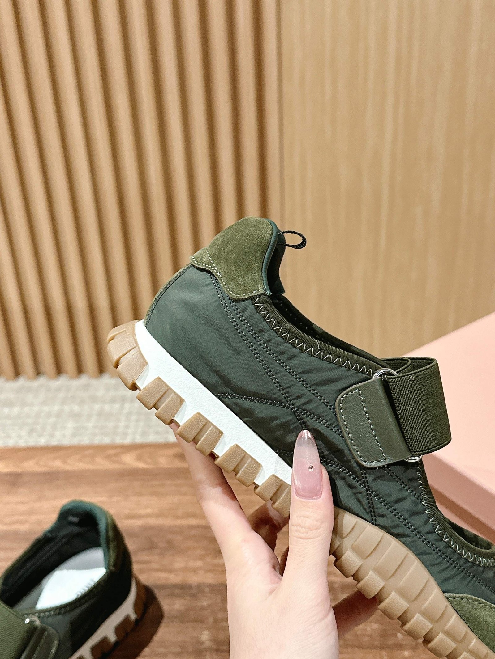 a1744531864548_6605-1 a1744531864548_6605-1