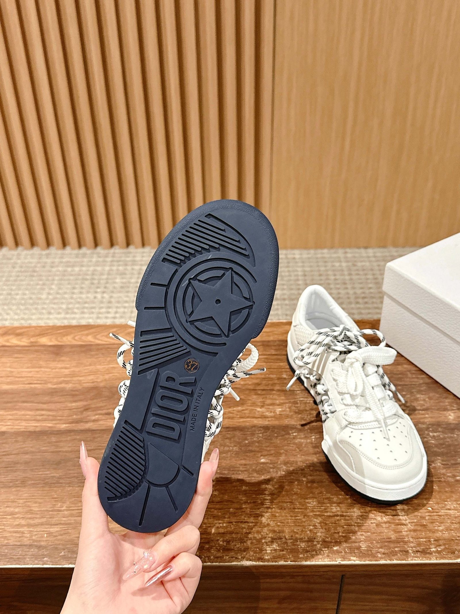 a1744983353523_5275-1