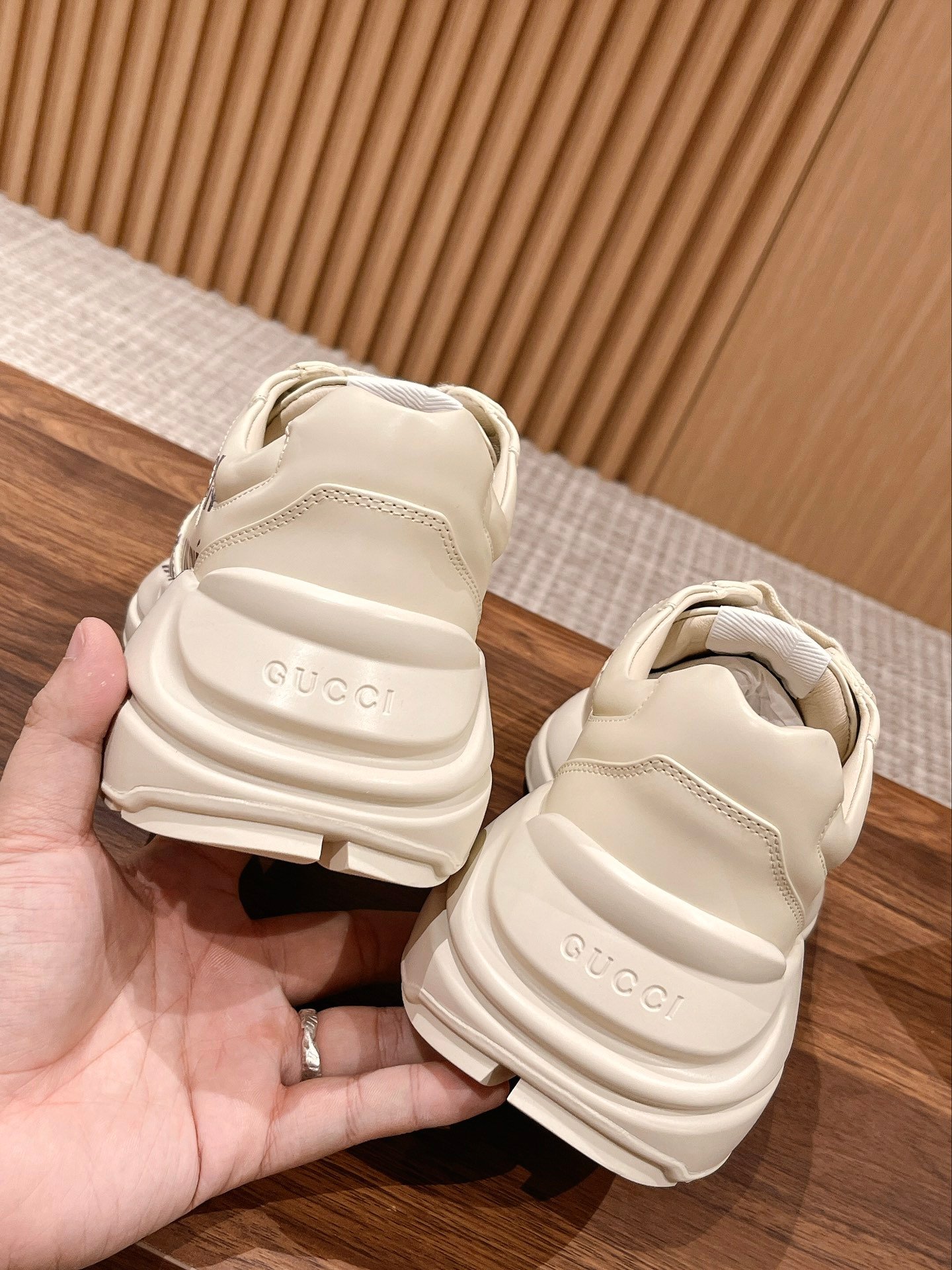 i1665925229_4539_7-2