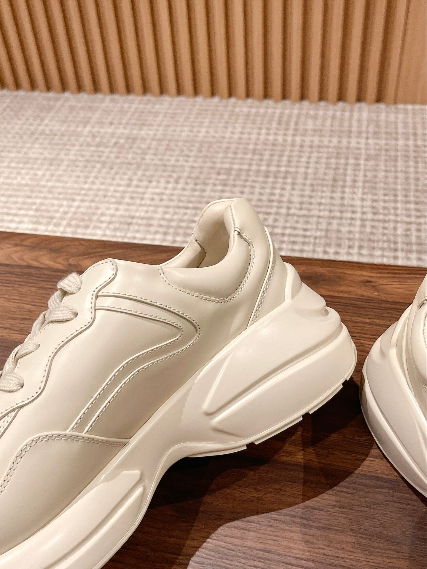 i1665925367_5584_8-2