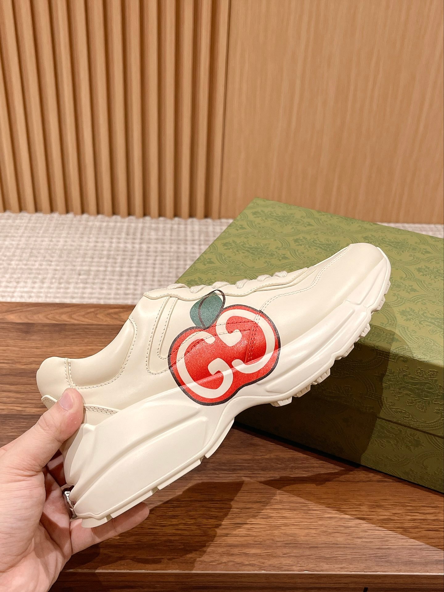 i1665925482_2050_4-1