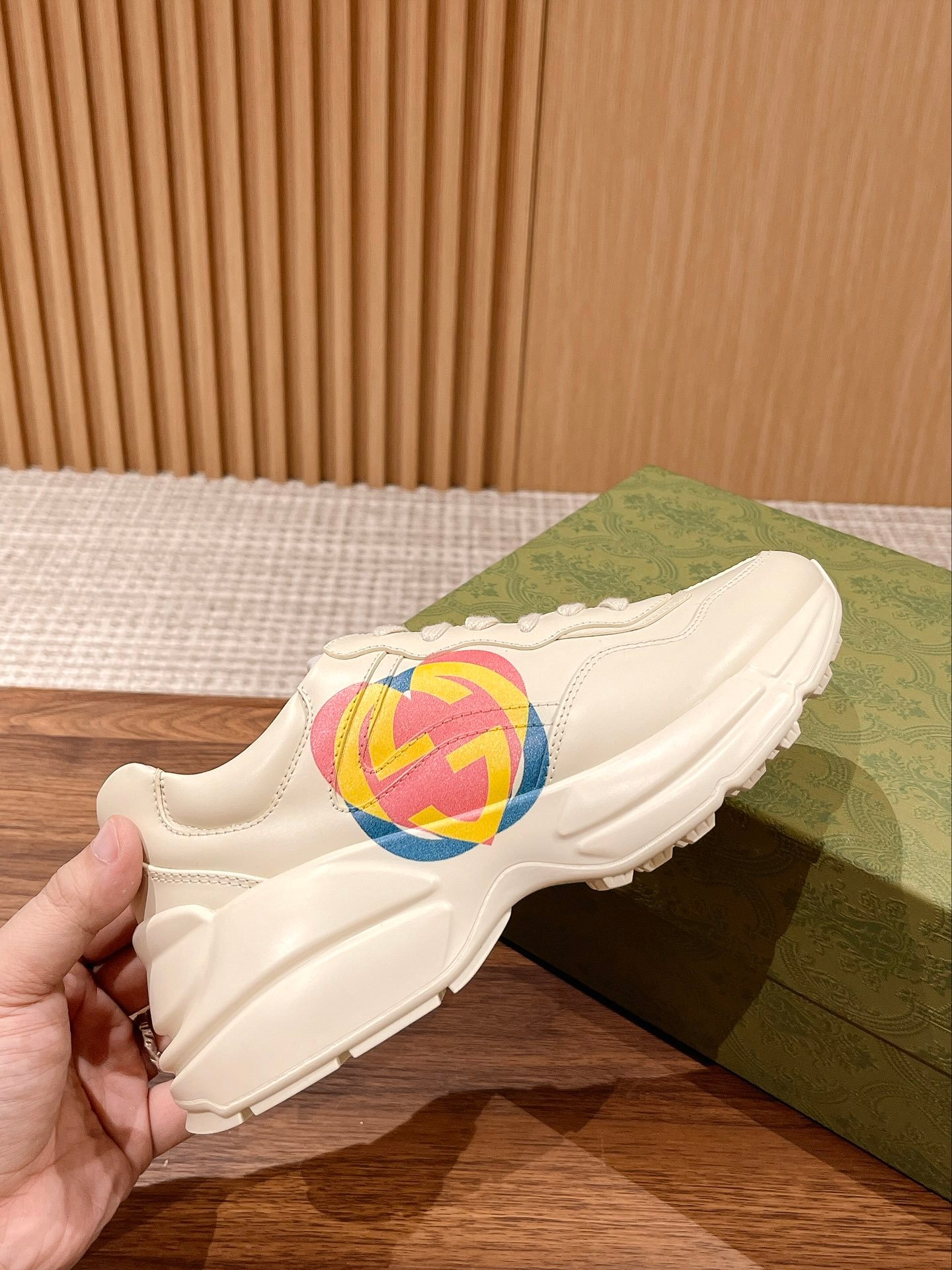 i1665925622_2109_4-1