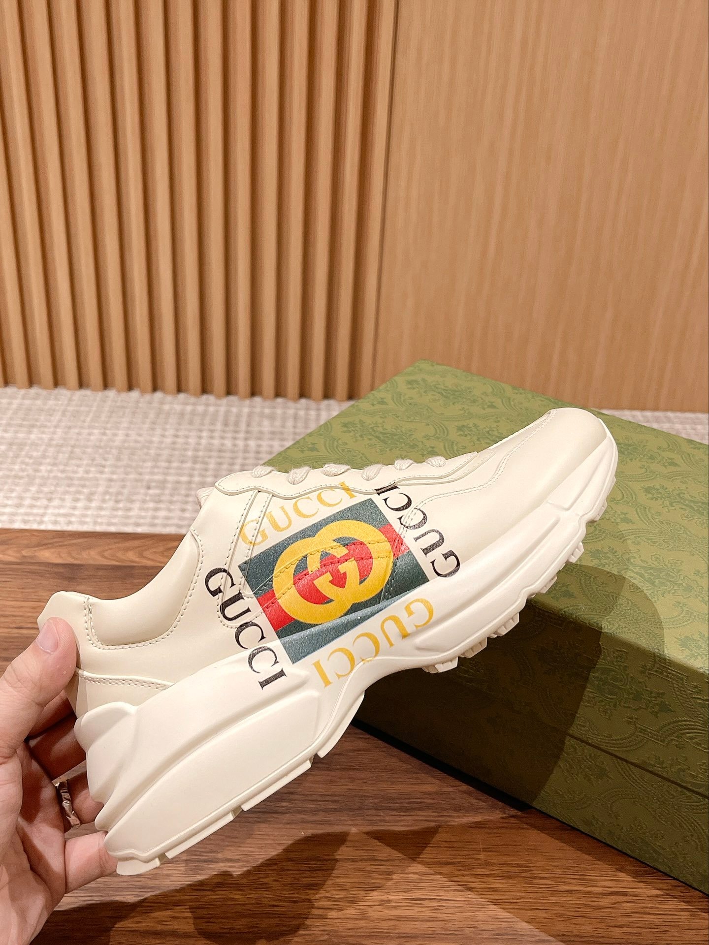 i1665925669_4888_4-1