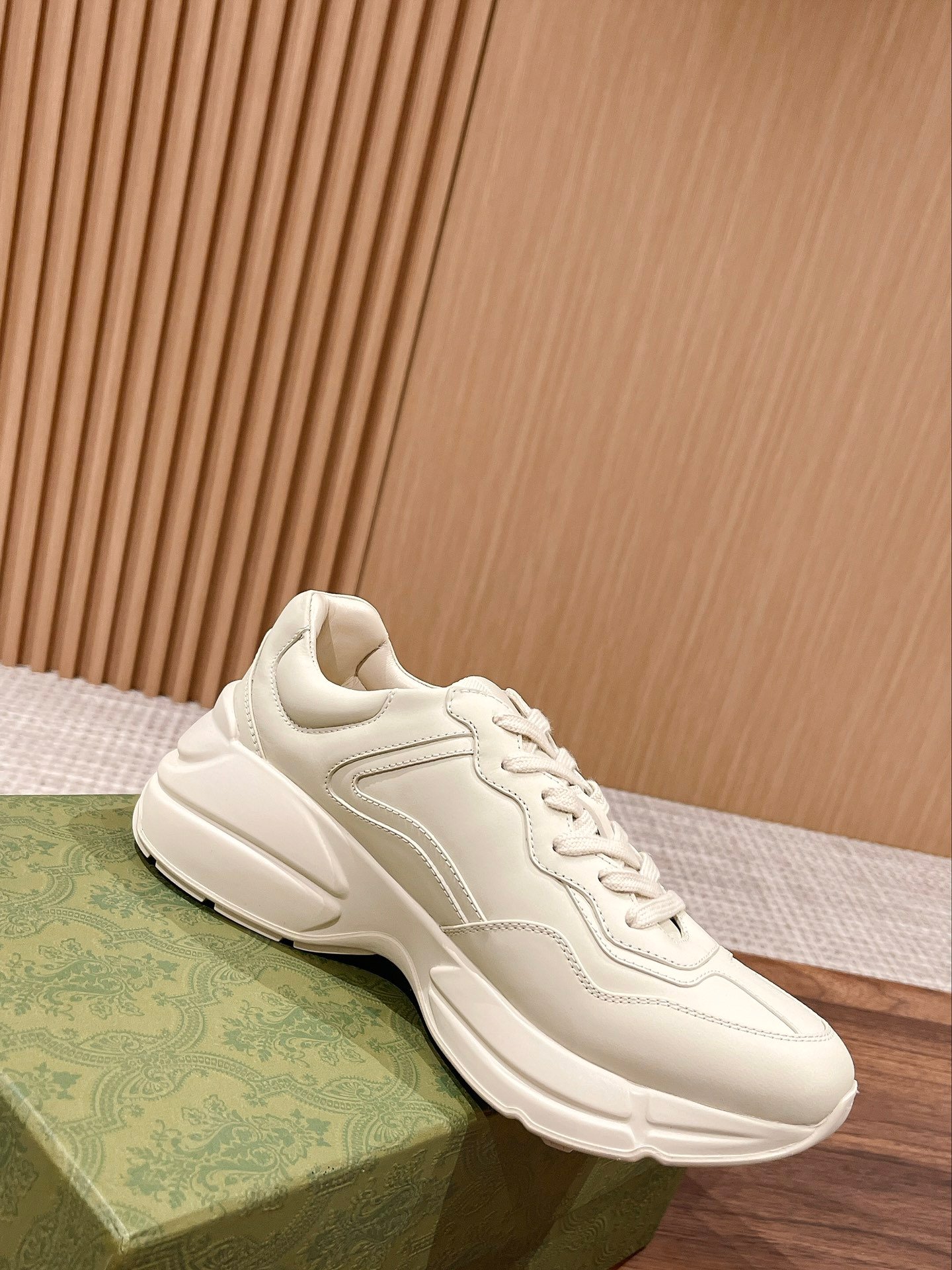 i1665925983_7051_1-2