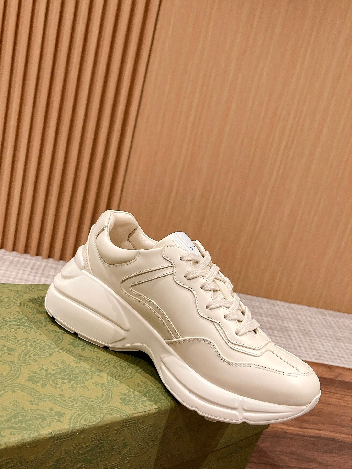 i1665926057_1576_2-2