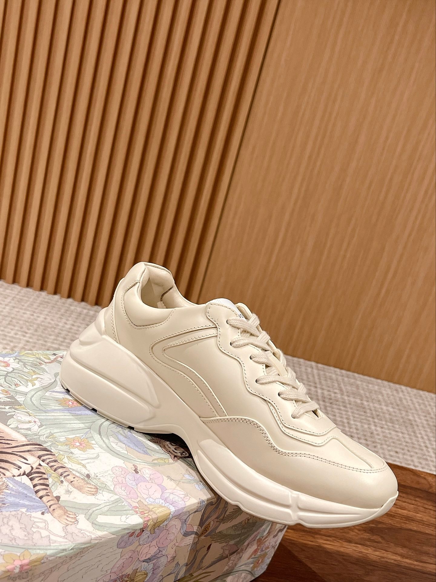 i1665926088_2061_2-1