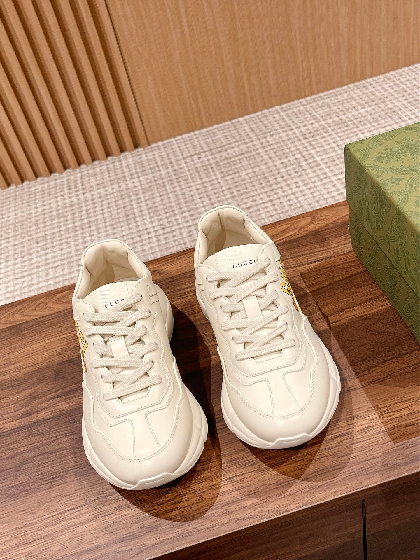 i1665926149_2855_0-2