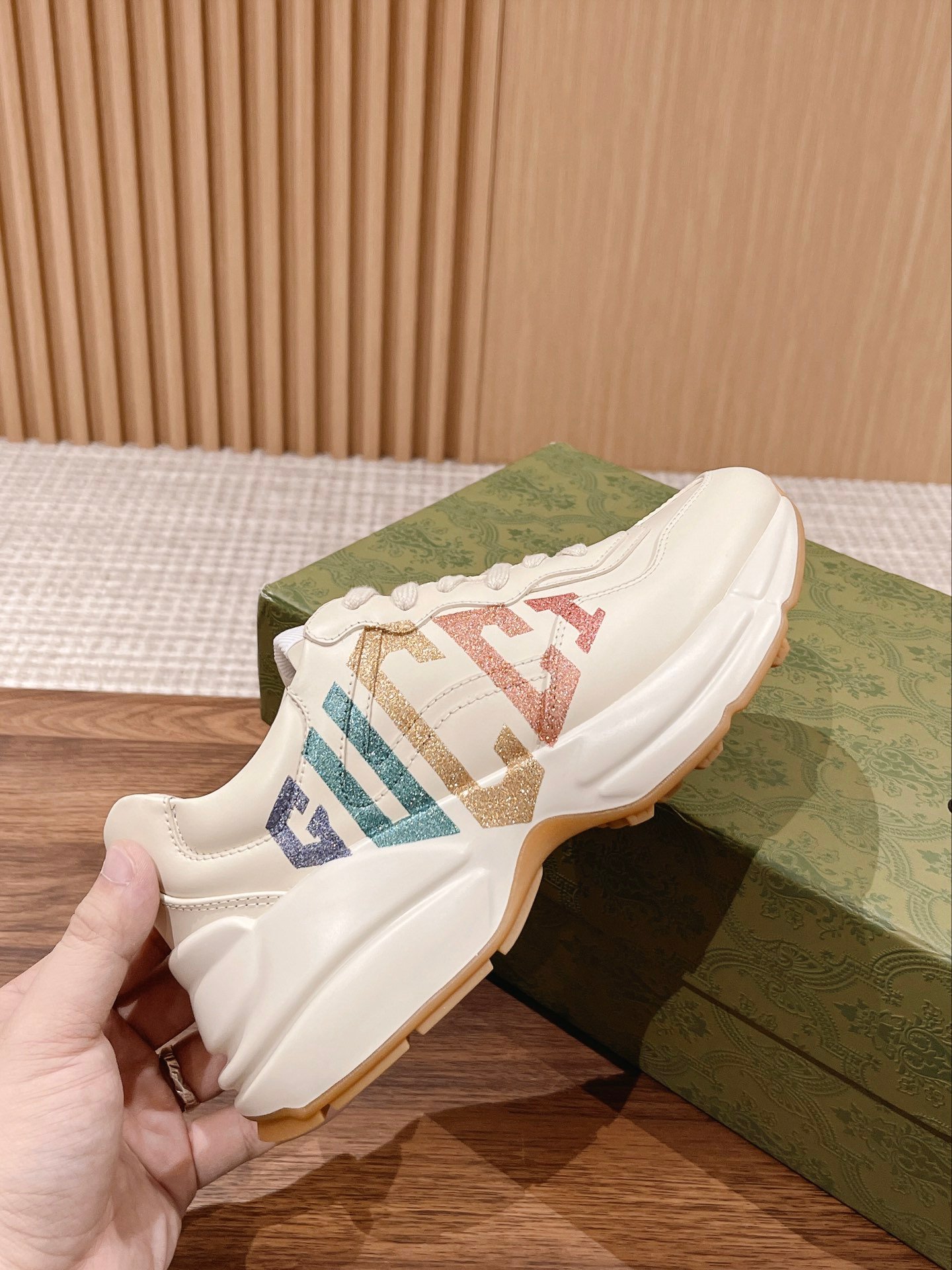 i1667041741_1042_4-2