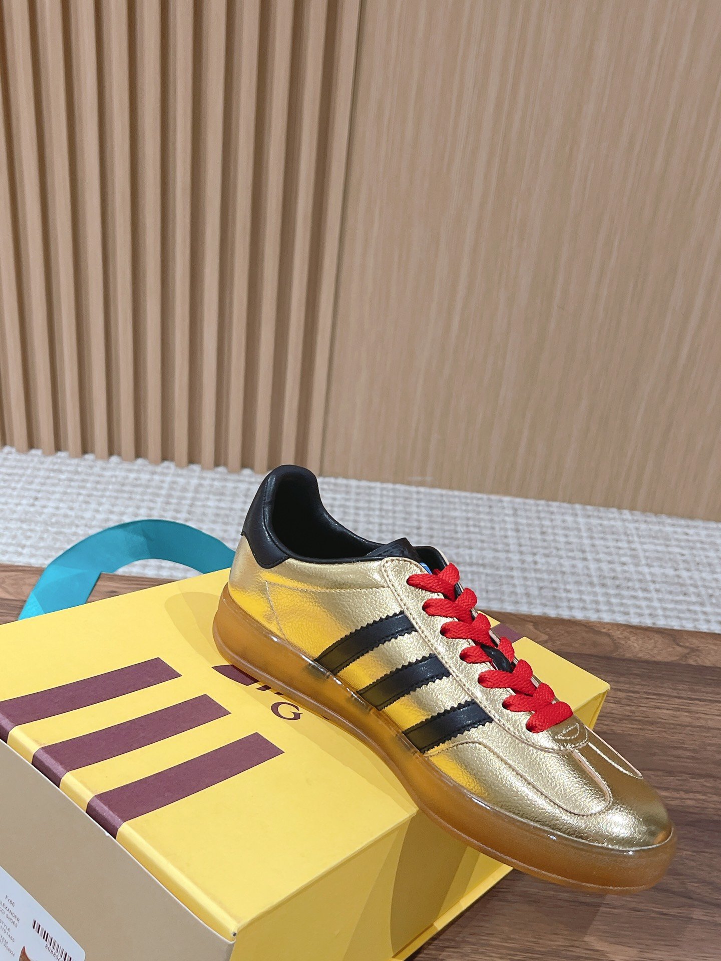 i1681137190_843_2-2 i1681137190_843_2-2