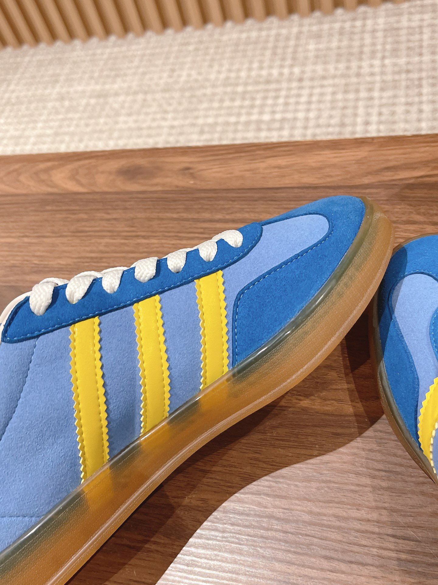 i1681137218_4033_7-1