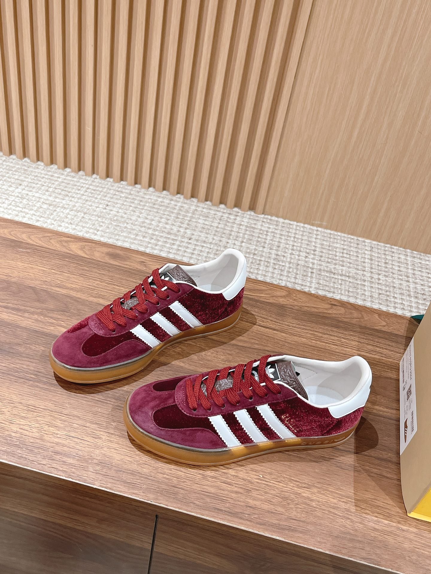 i1681137262_9326_1-1