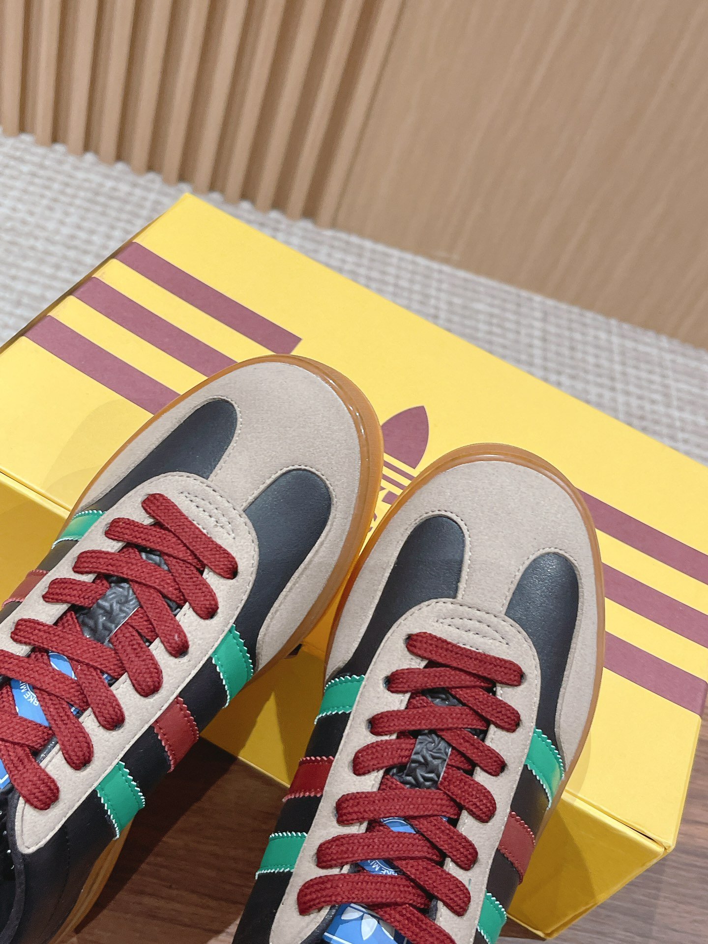 i1681137346_16_6-2 i1681137346_16_6-2