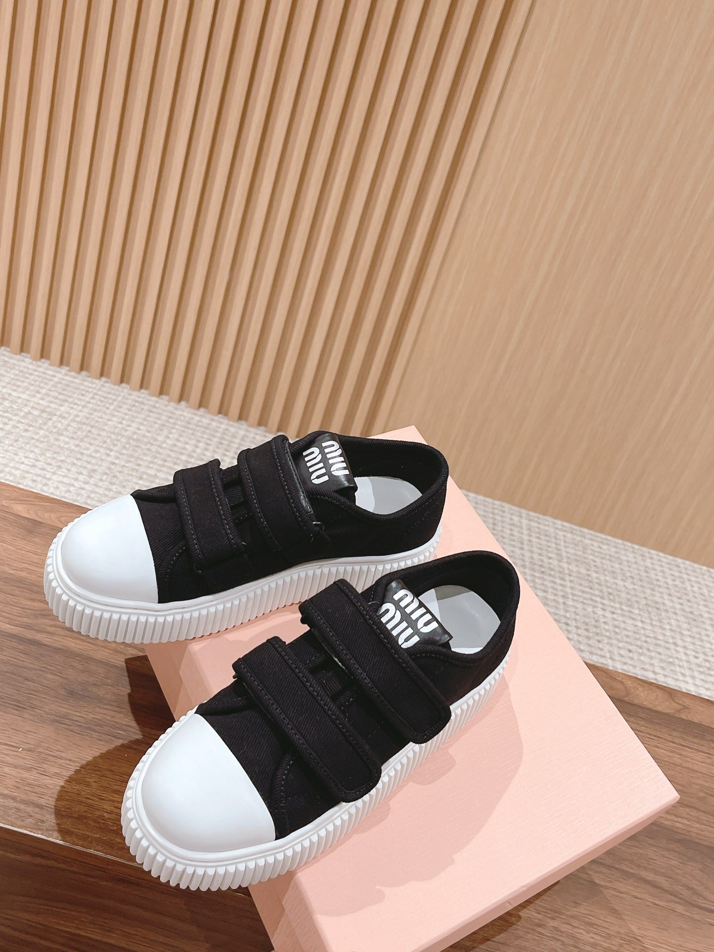 i1684604299_3025_3-1