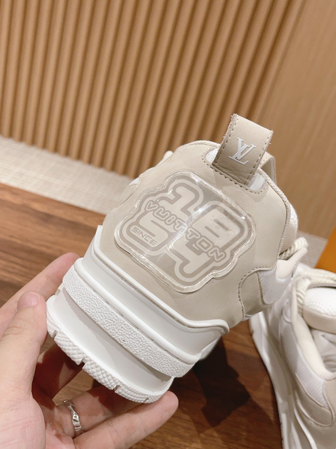 a1695780852472_5808-1