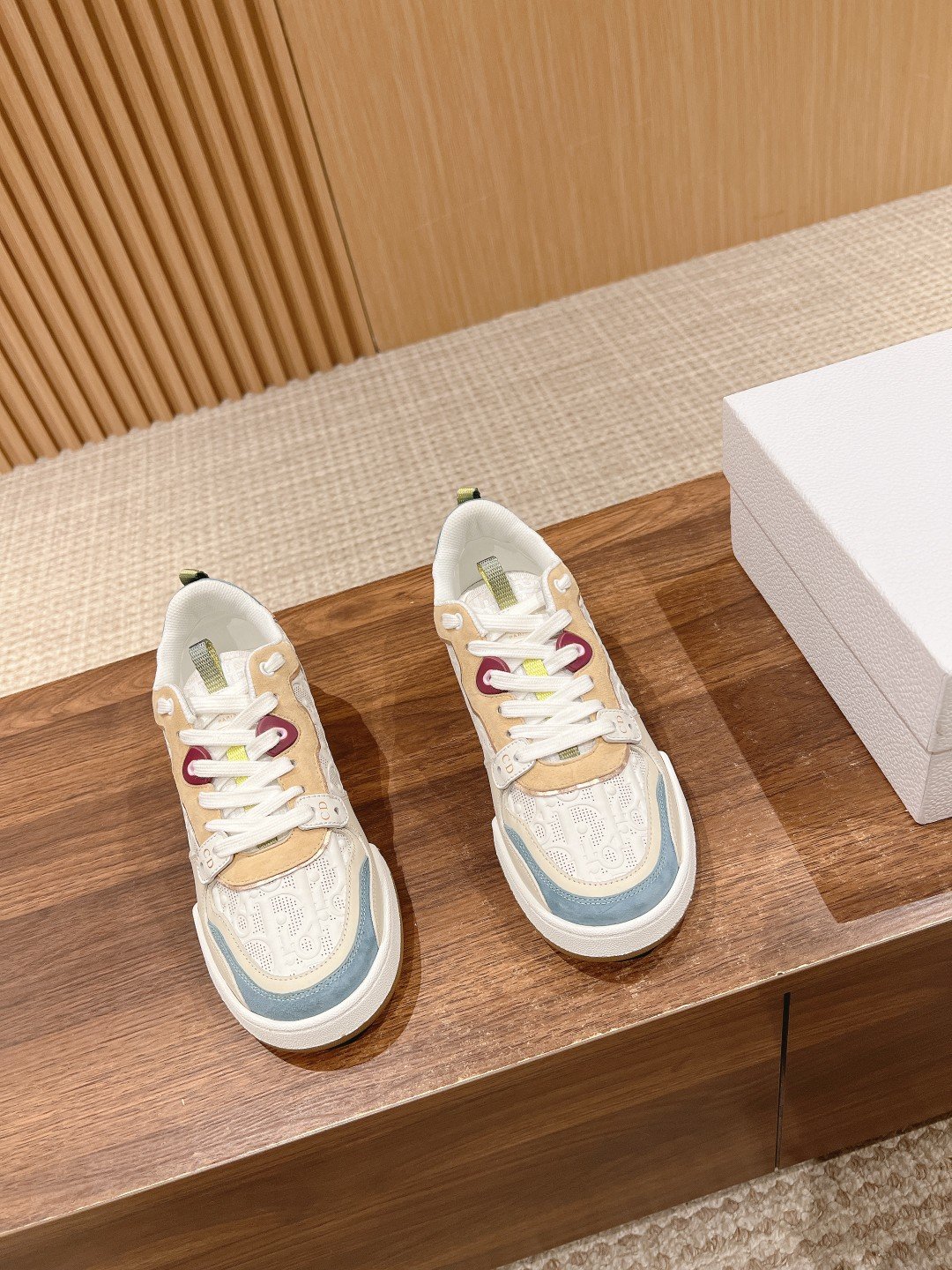 a1703945211472_2180-1