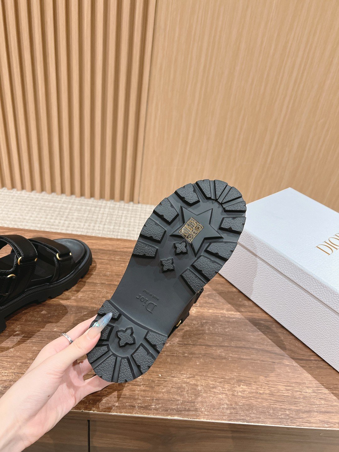 a1718795747941_0562 a1718795747941_0562