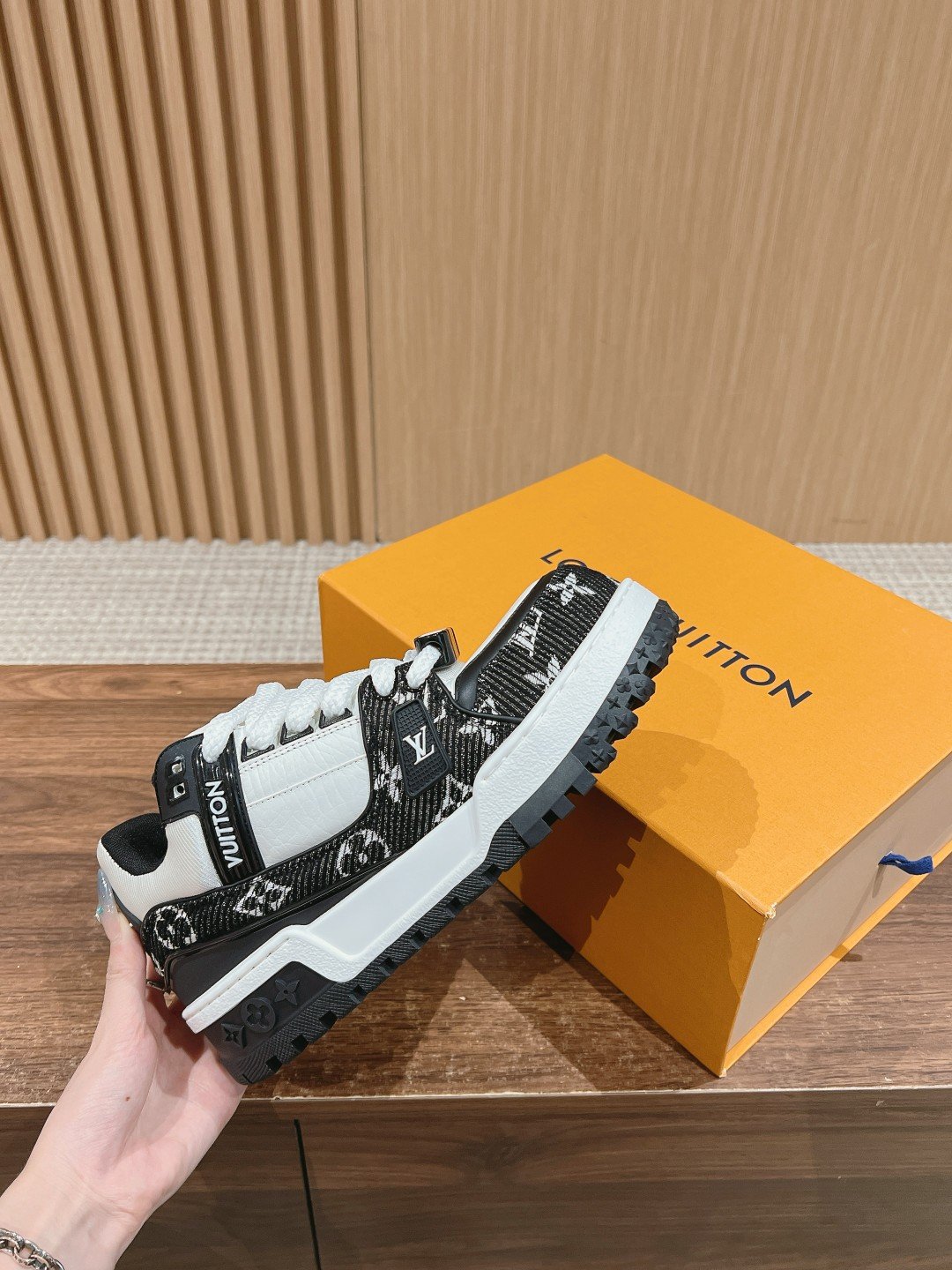 a1718810342942_5532-1