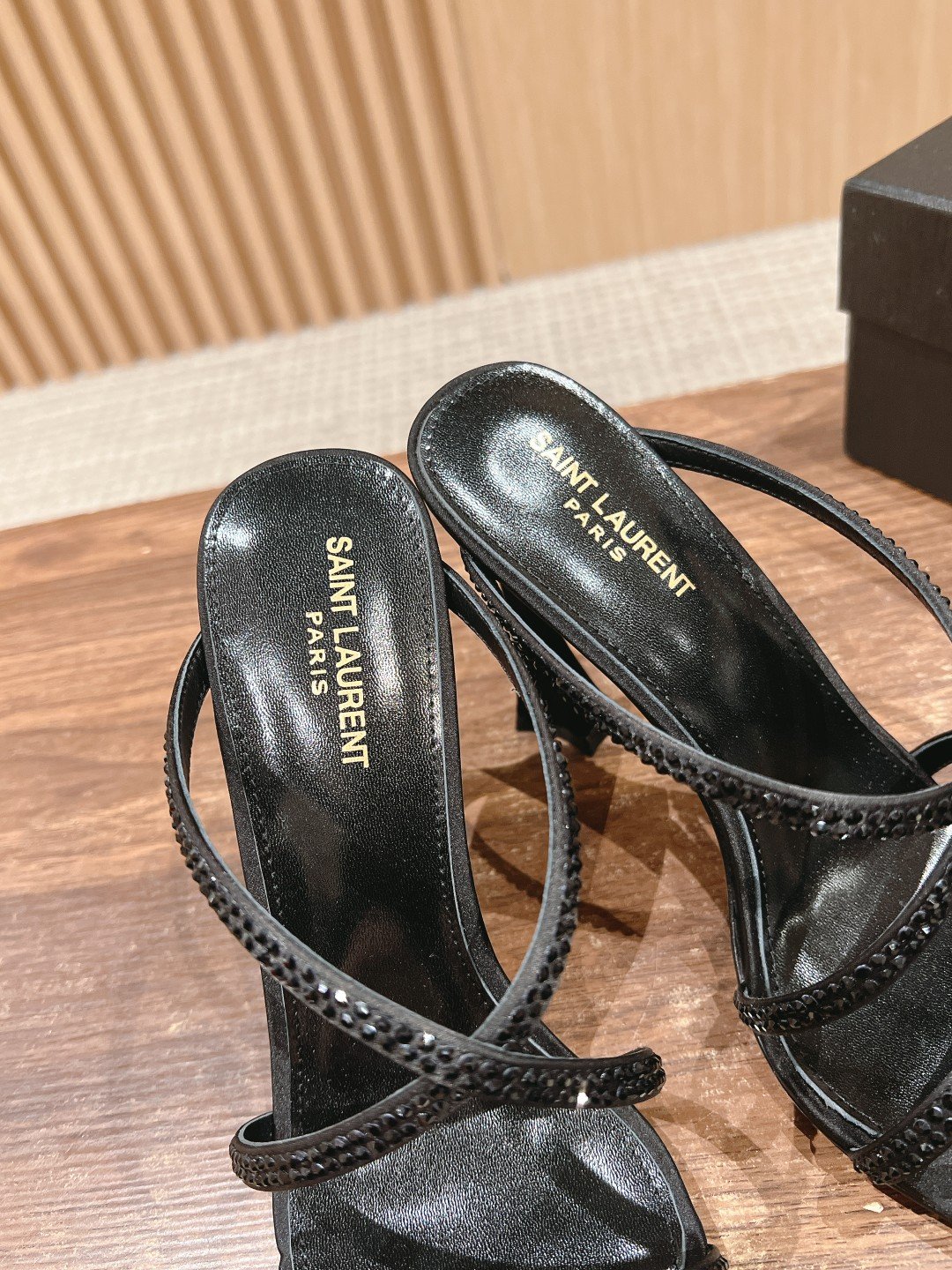 a1733280939602_8022-1