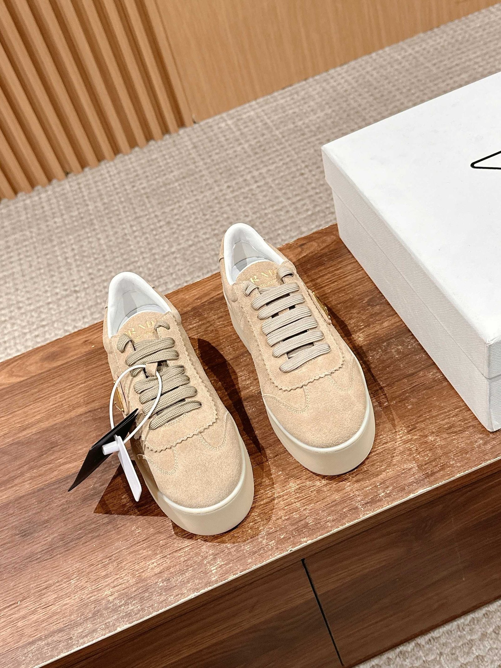 a1739933903260_0812 a1739933903260_0812