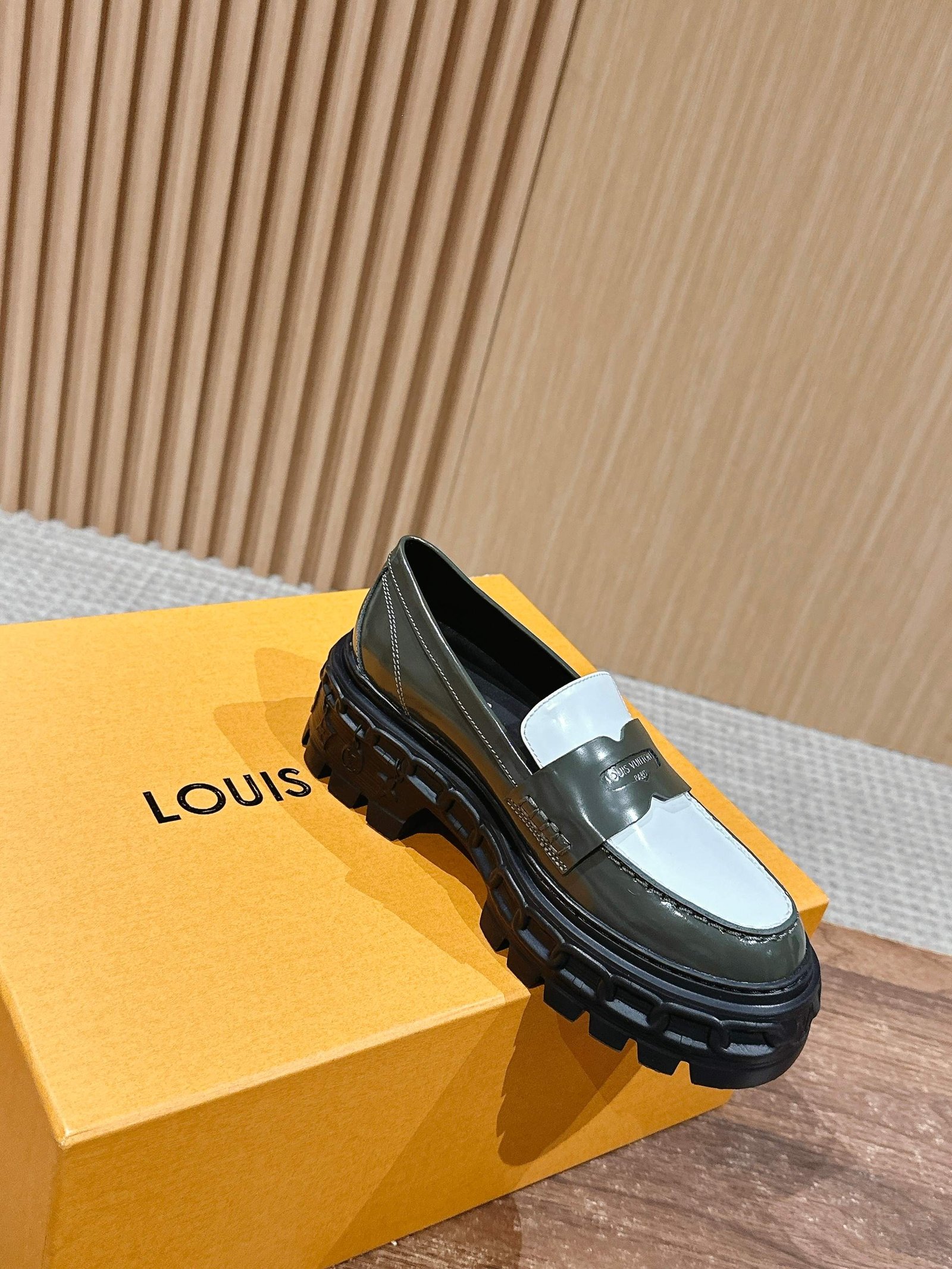 a1741376347046_6525-1