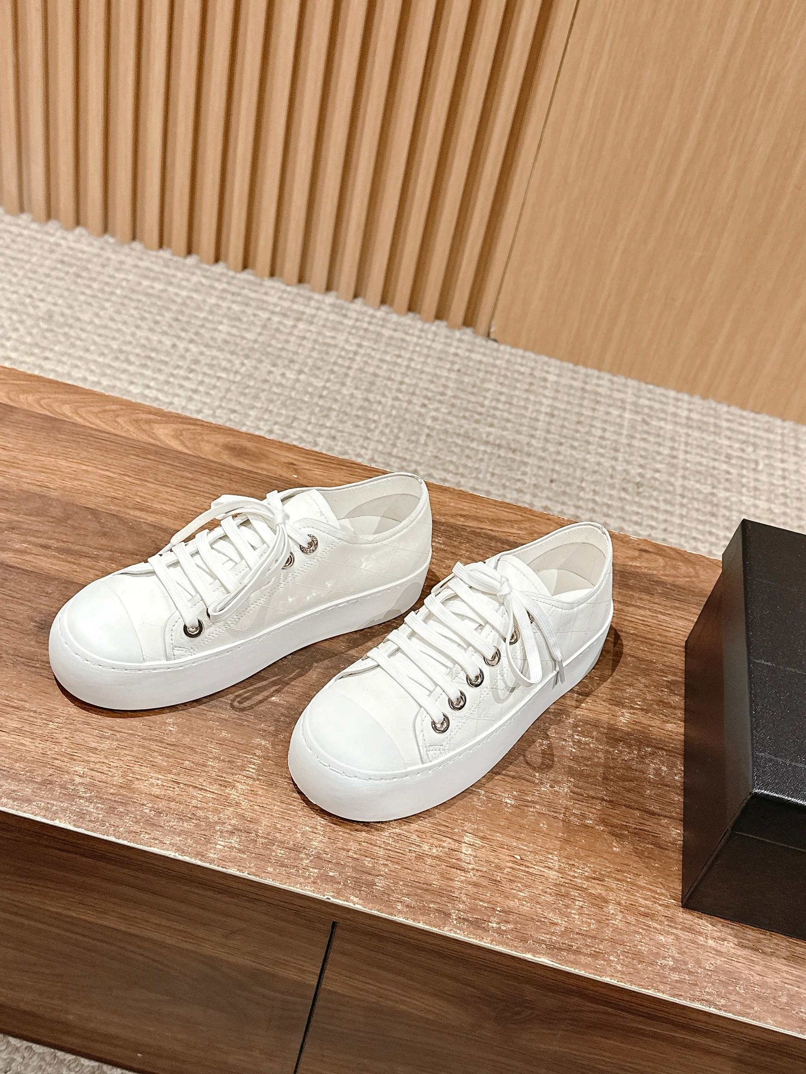 a1743921459028_1028-1