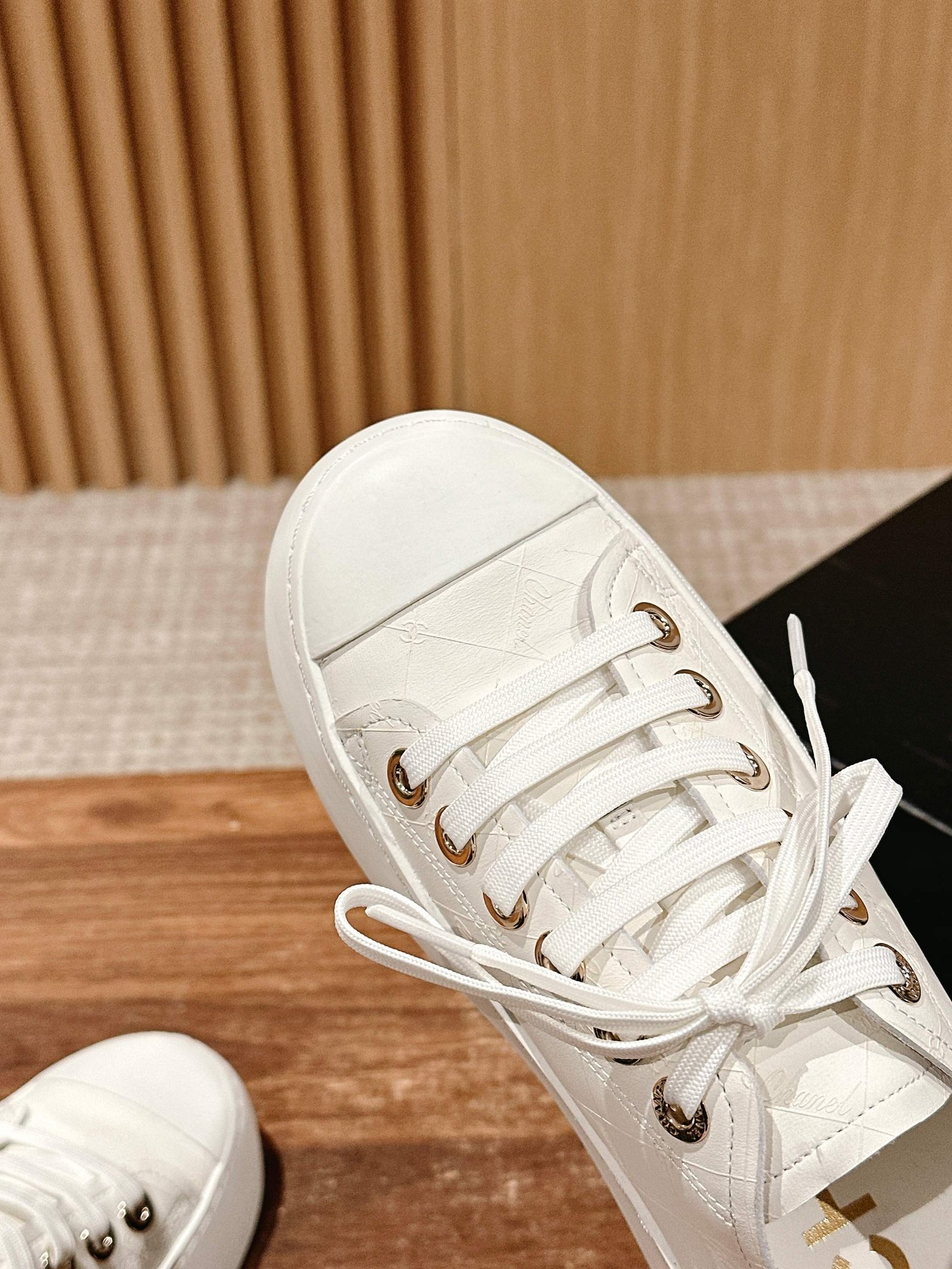 a1743921468995_6855-1