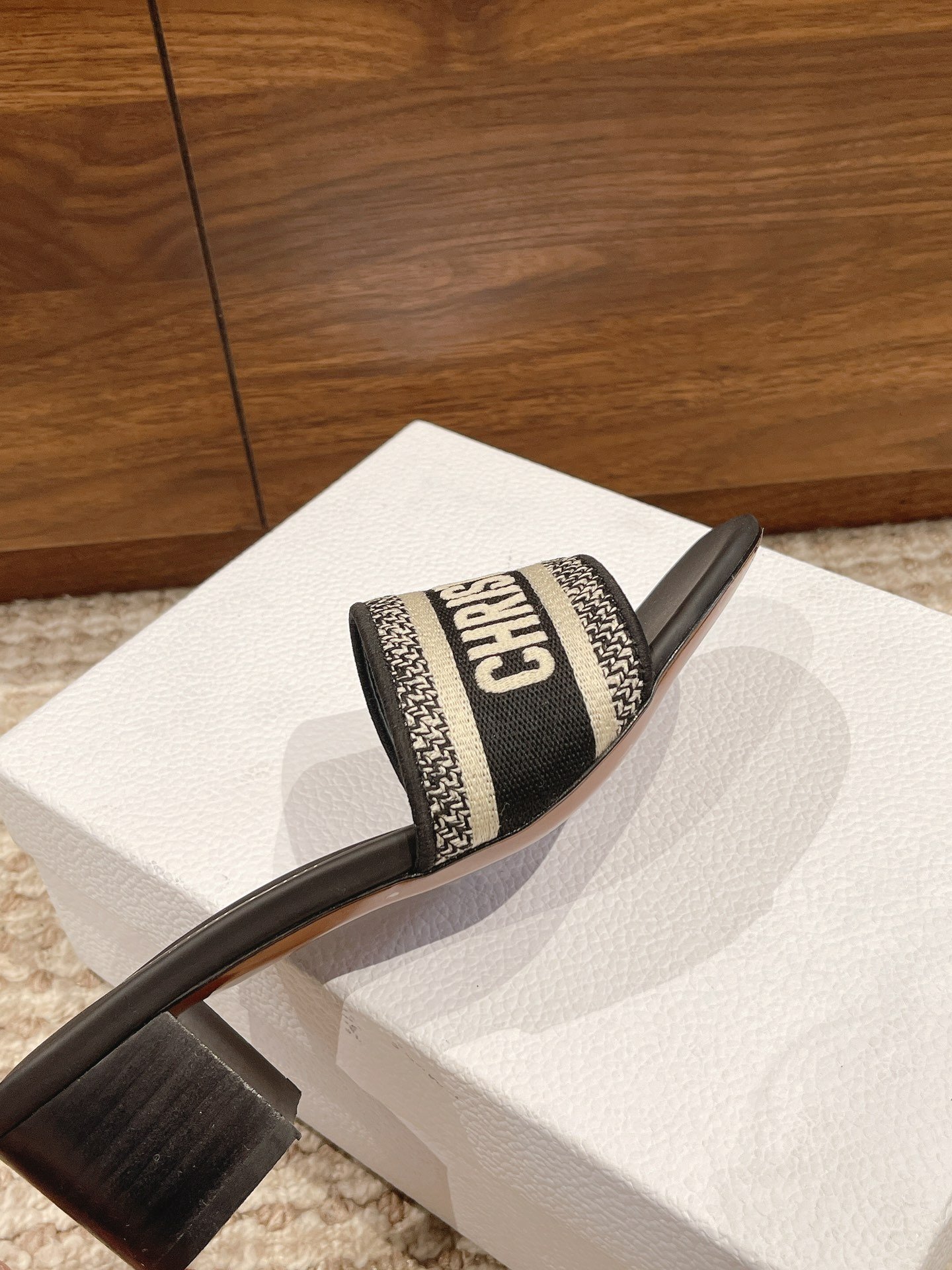 i1677344169_7444_4-1