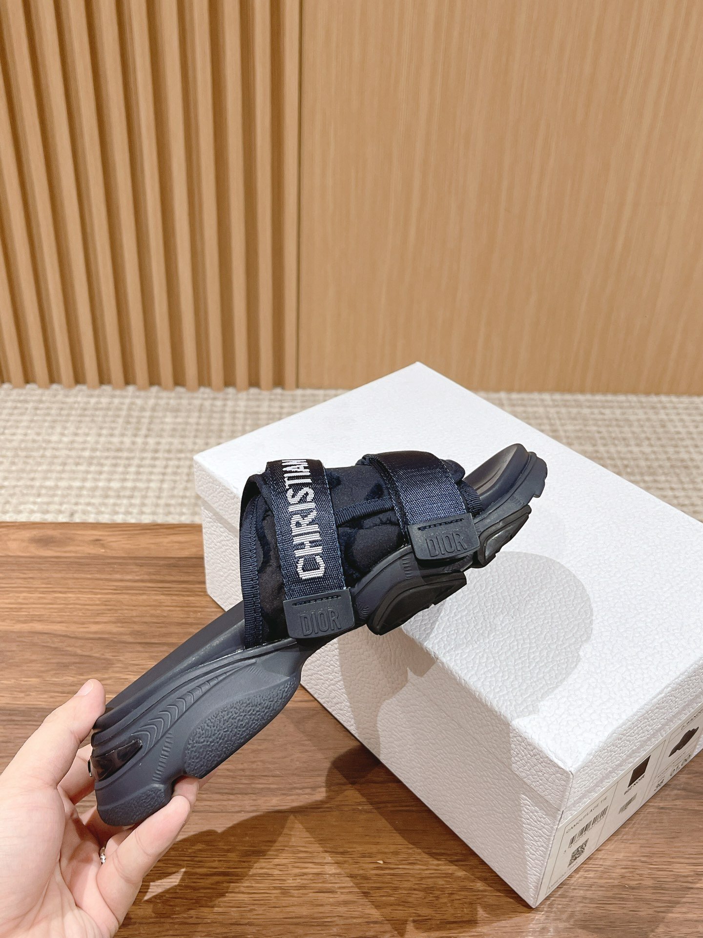 i1682690836_9235_4 i1682690836_9235_4